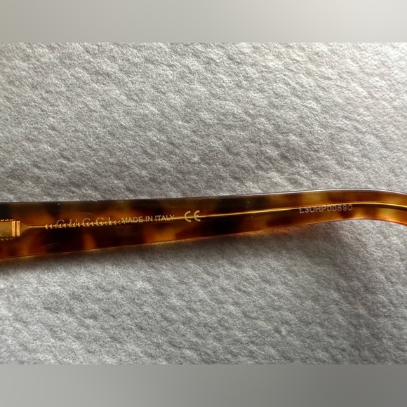 Gucci sunglasses - Picture 2 of 3